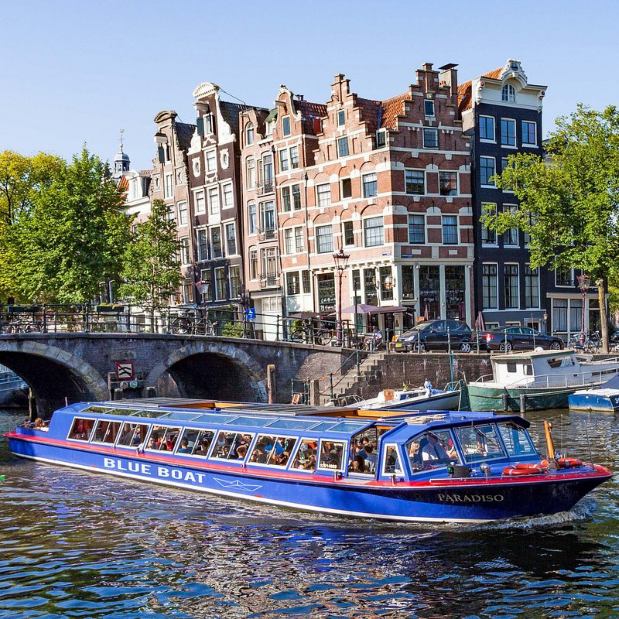 Activity Canal cruise in the Netherlands