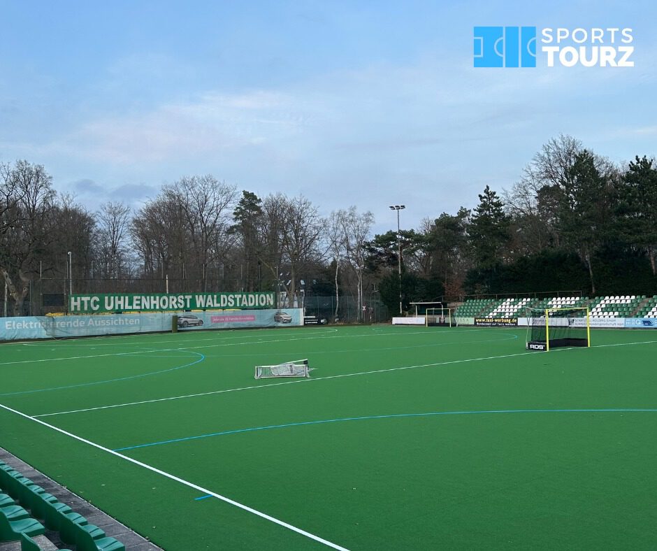 Instagram post from sportstourz. This post is in position 1.