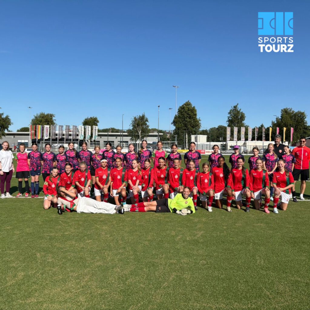 Instagram post from sportstourz. This post is in position 0.