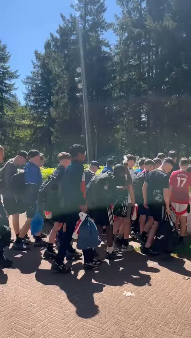 Instagram post from sportstourz. This post is in position 0.