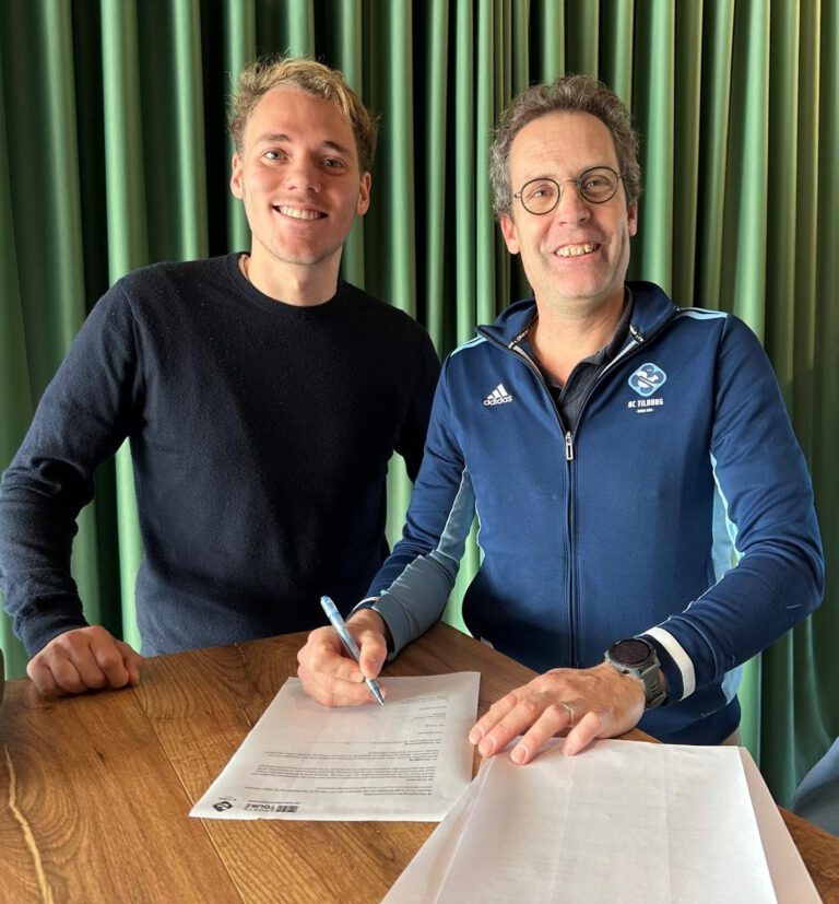 Instagram post from sportstourz. This post is in position 5.