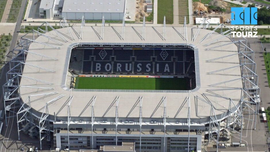 Instagram post from sportstourz. This post is in position 3.