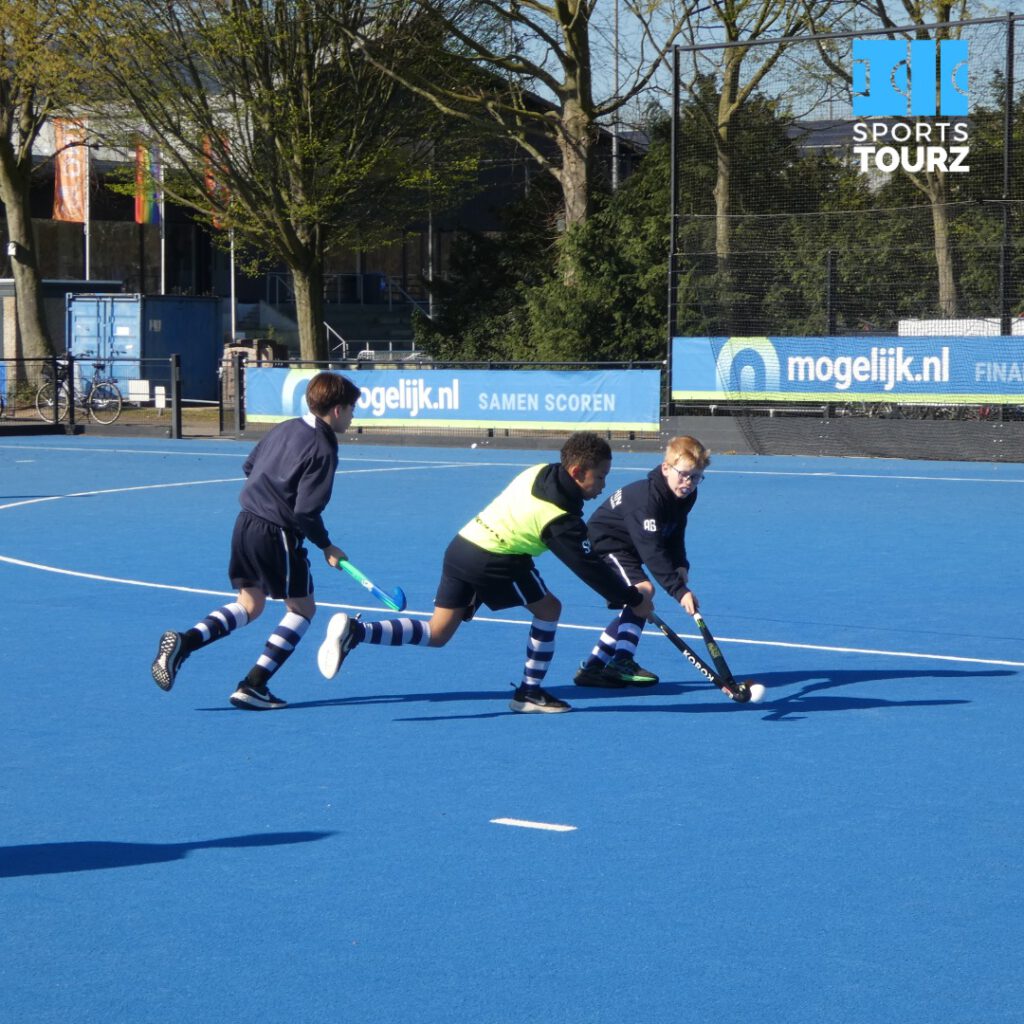 Instagram post from sportstourz. This post is in position 3.
