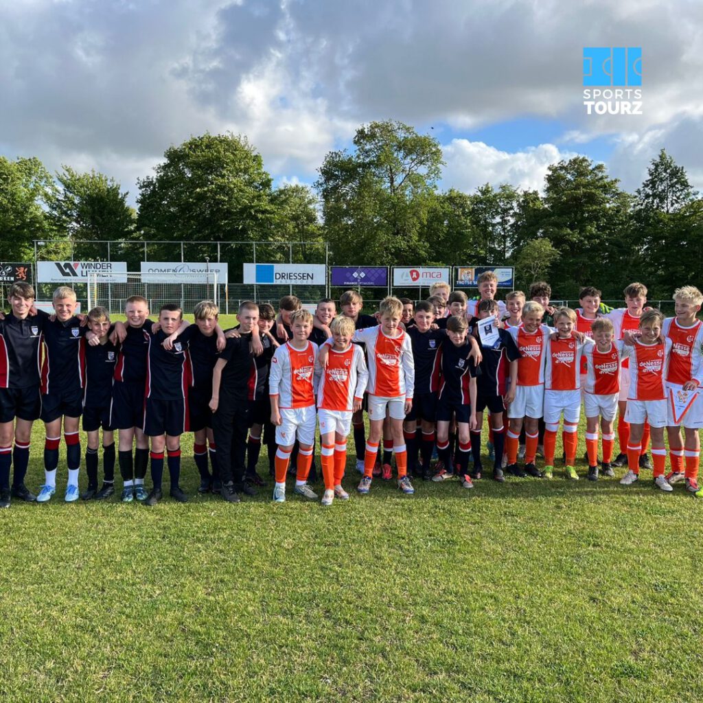 Instagram post from sportstourz. This post is in position 2.